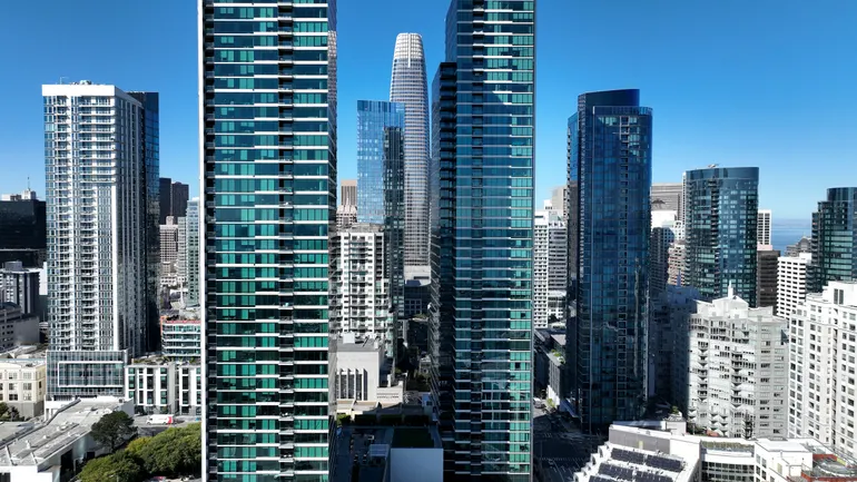 Four Key Principles for CFOs to Reduce Office Space